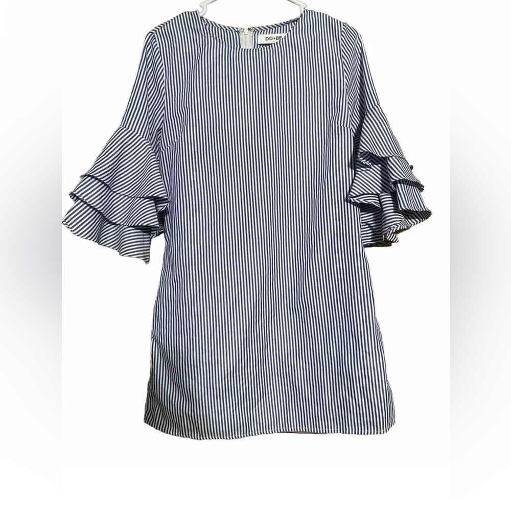 Do + Be Casual Light Blue and White Striped Dress w/ Ruffle Sleeve Size S